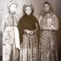 ДПШ. Подбор костюмов к новому спектаклю. В центре – Н. Дубова. Конец 50-х гг.